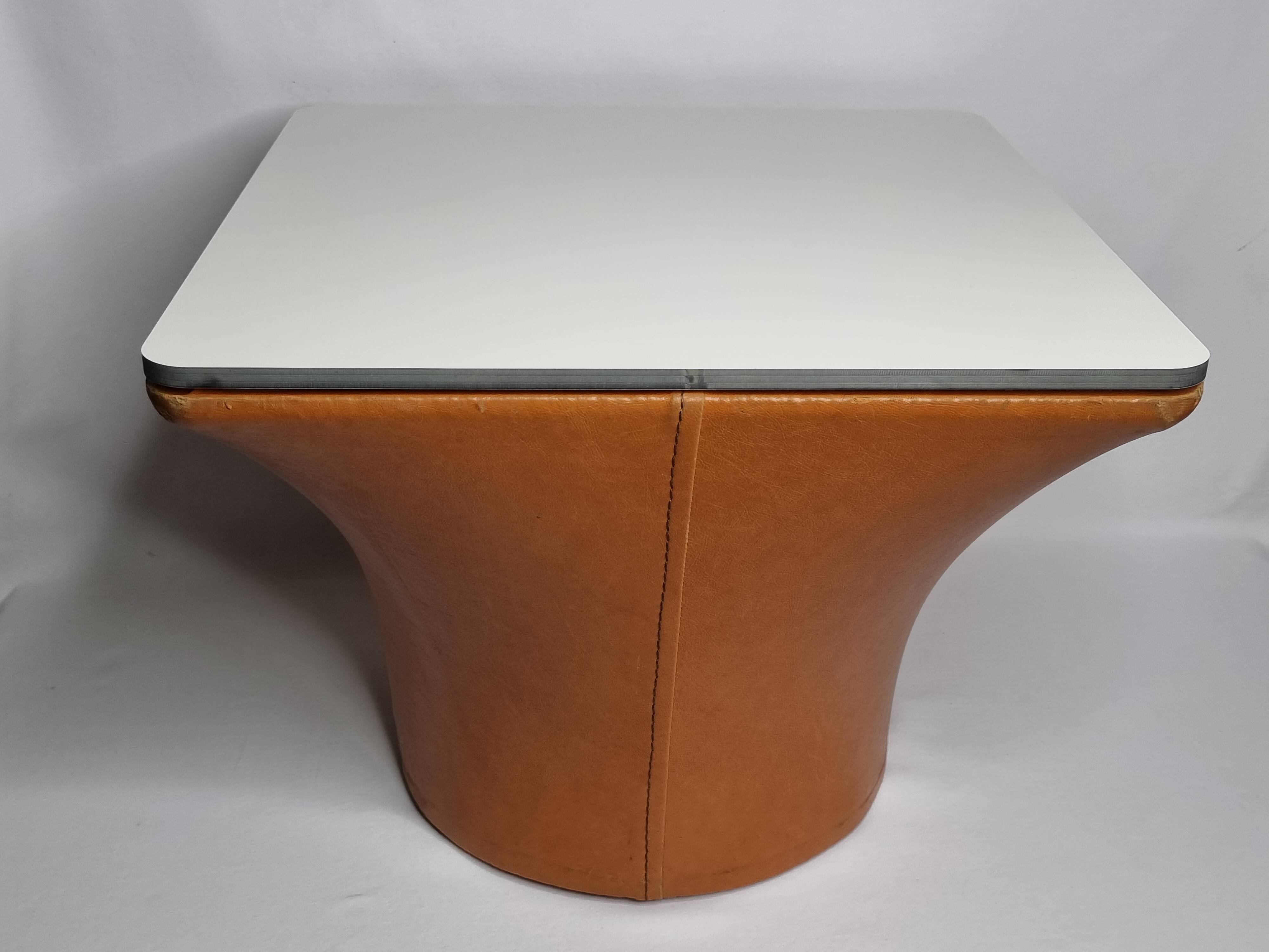 Space Age Mushroom Coffee Table, Vintage 60s Design, 48cm