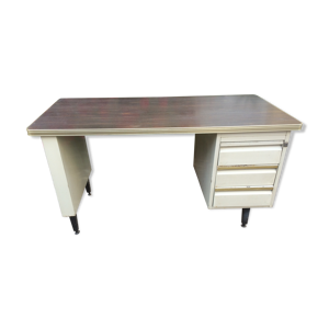 Bureau industriel métallique