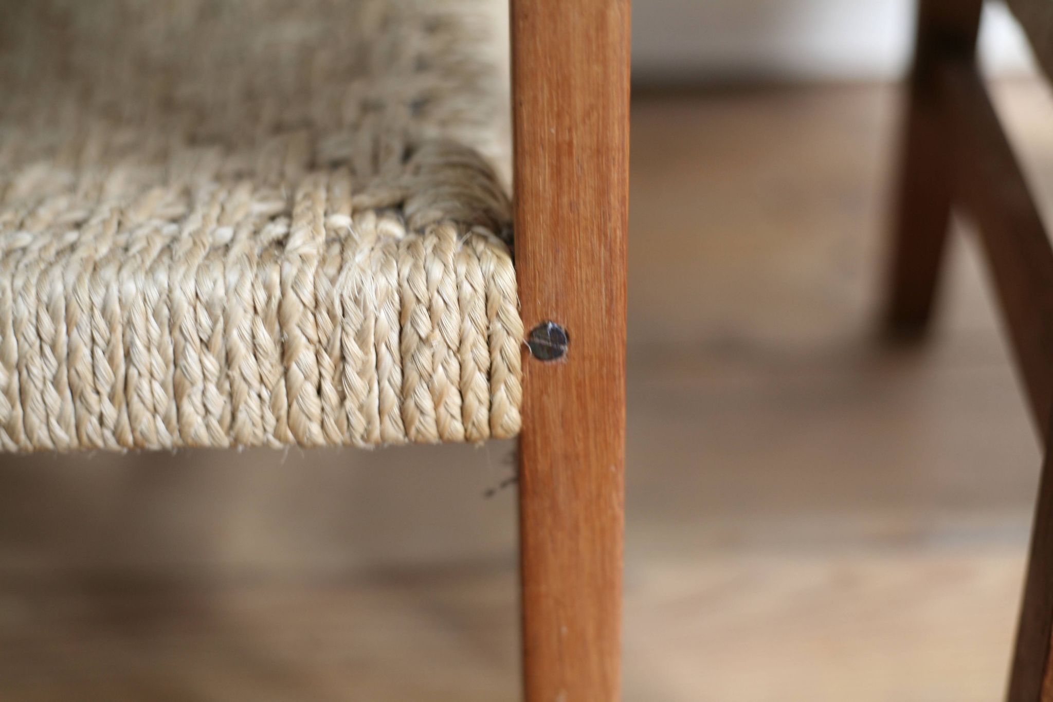 Pair of children's armchairs in rope, attributed to Audoux Minet.