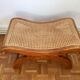 Tabouret colonial canné en teck