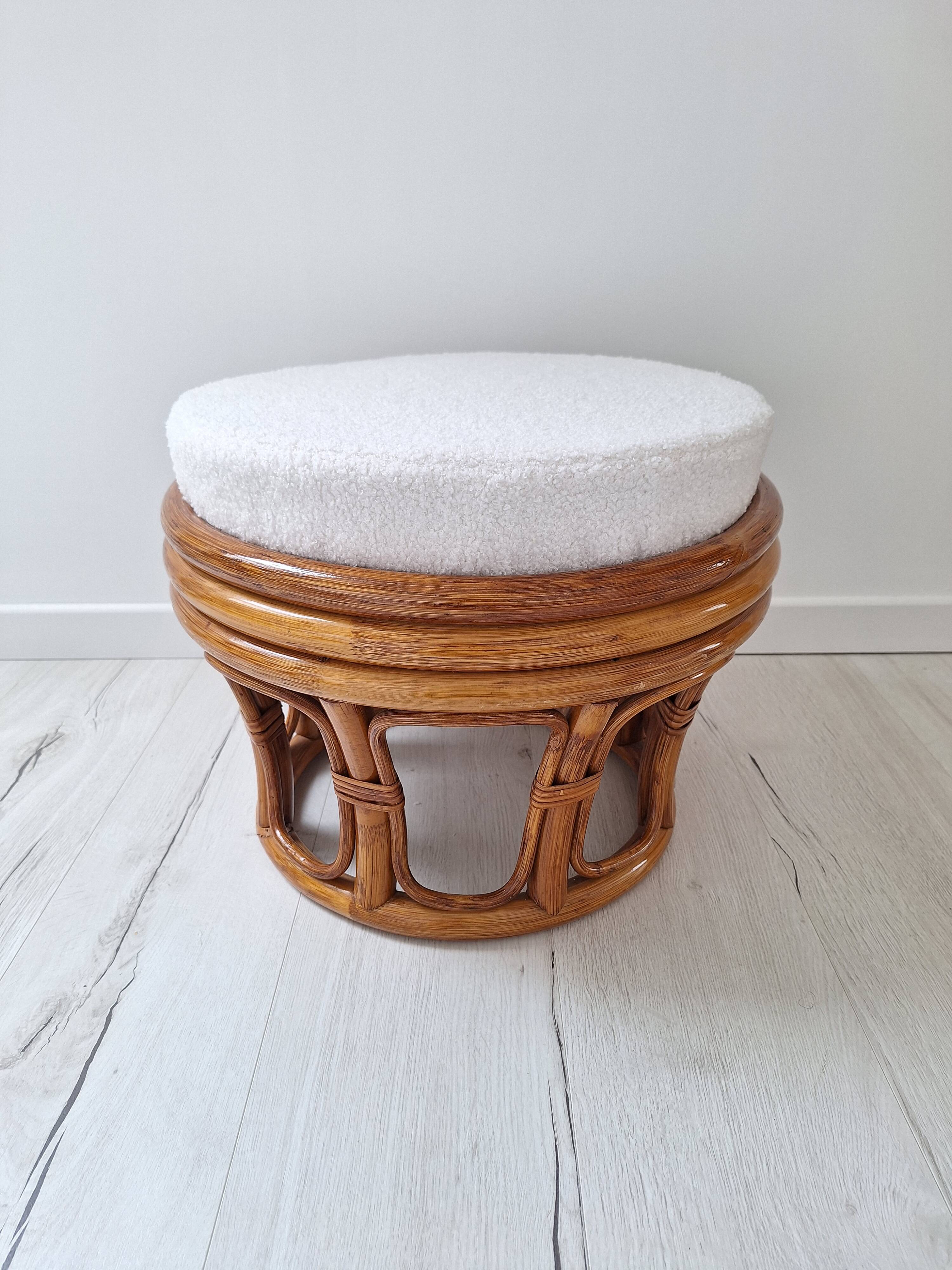 Rattan and bouclé fabric pouf