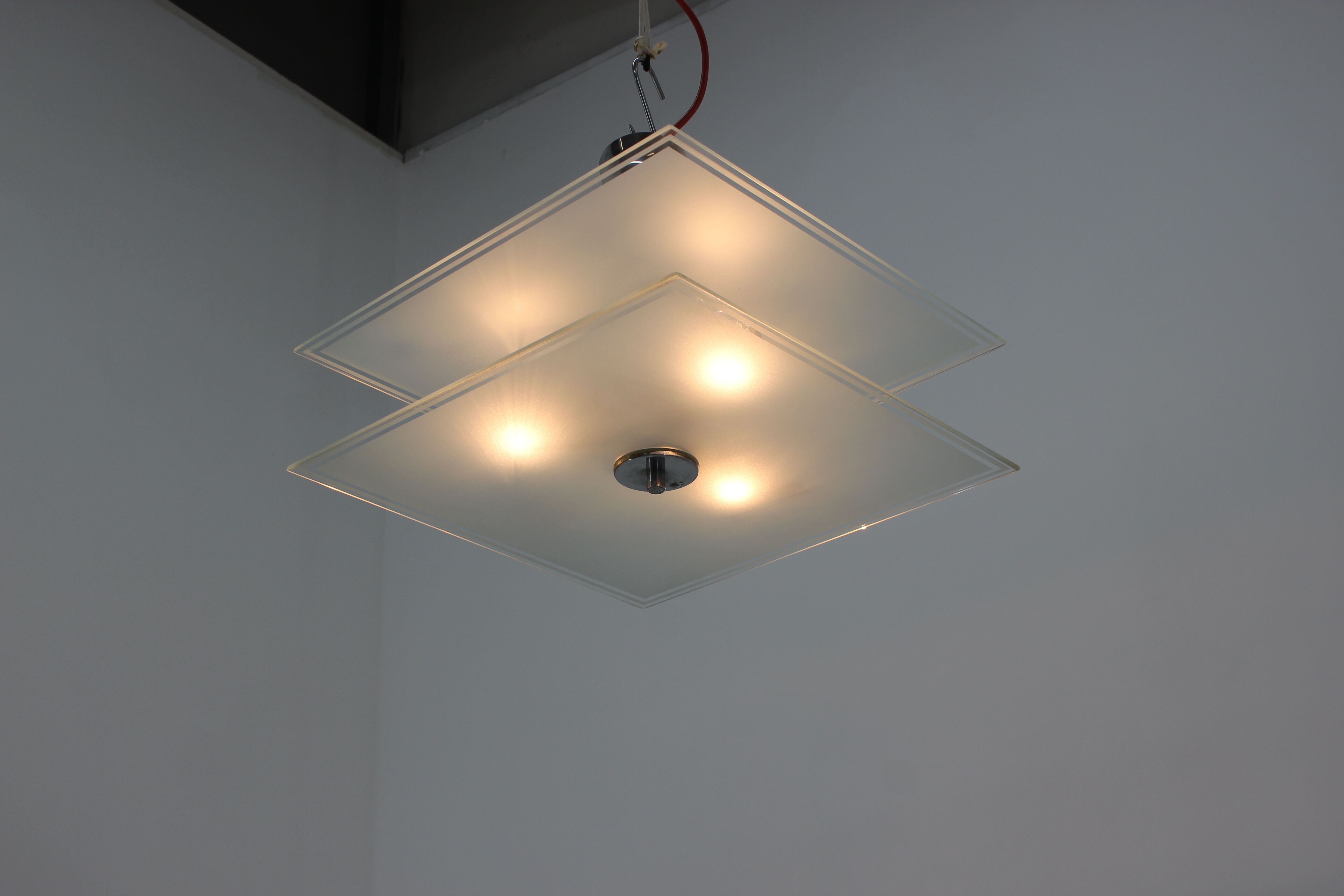 Suspension Bauhaus, années 1940