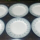 Lot de douze assiettes plates en terre de fer de la faïencerie Moulin des L