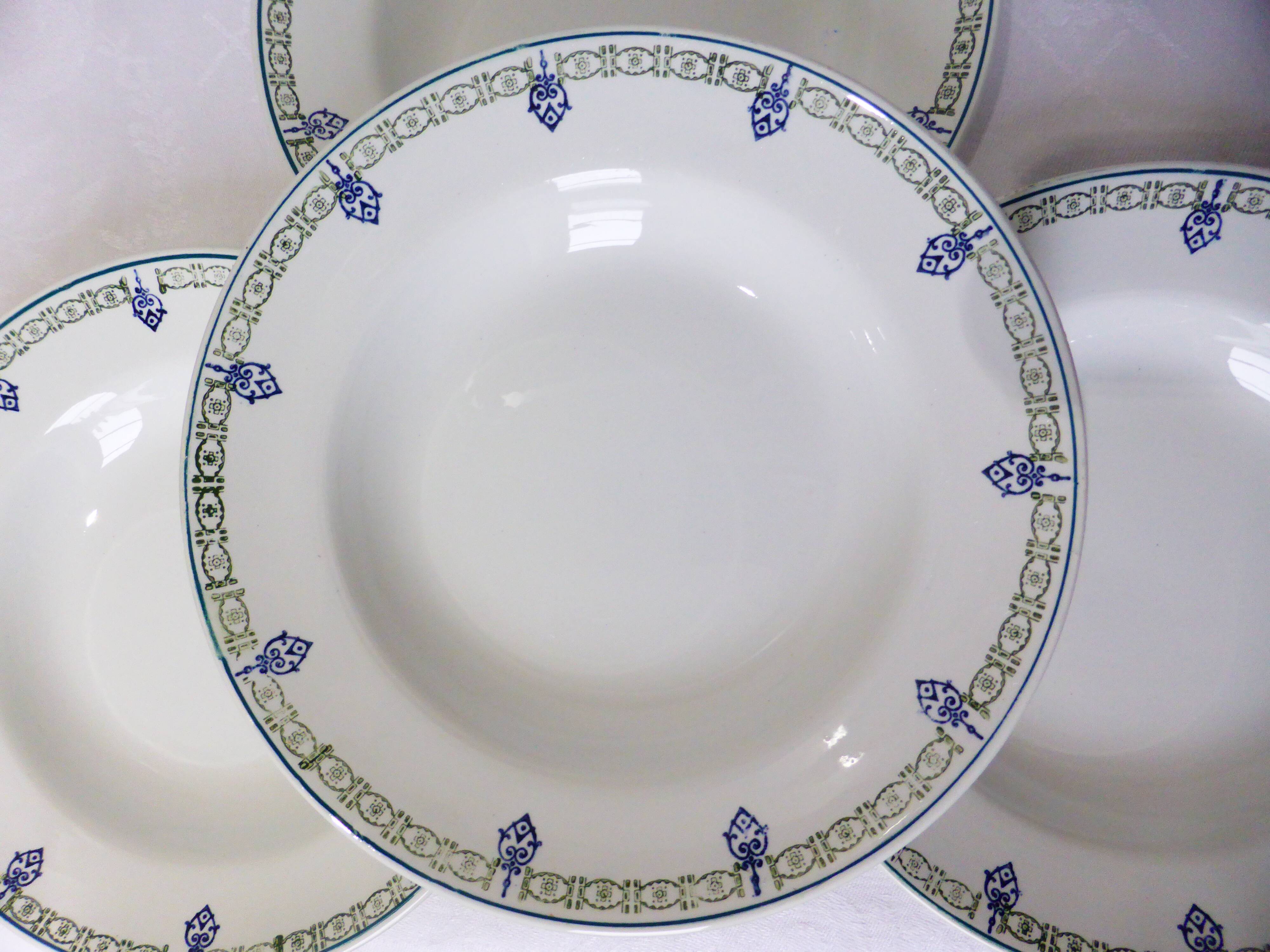 4 vintage St Amand deep plates 211257