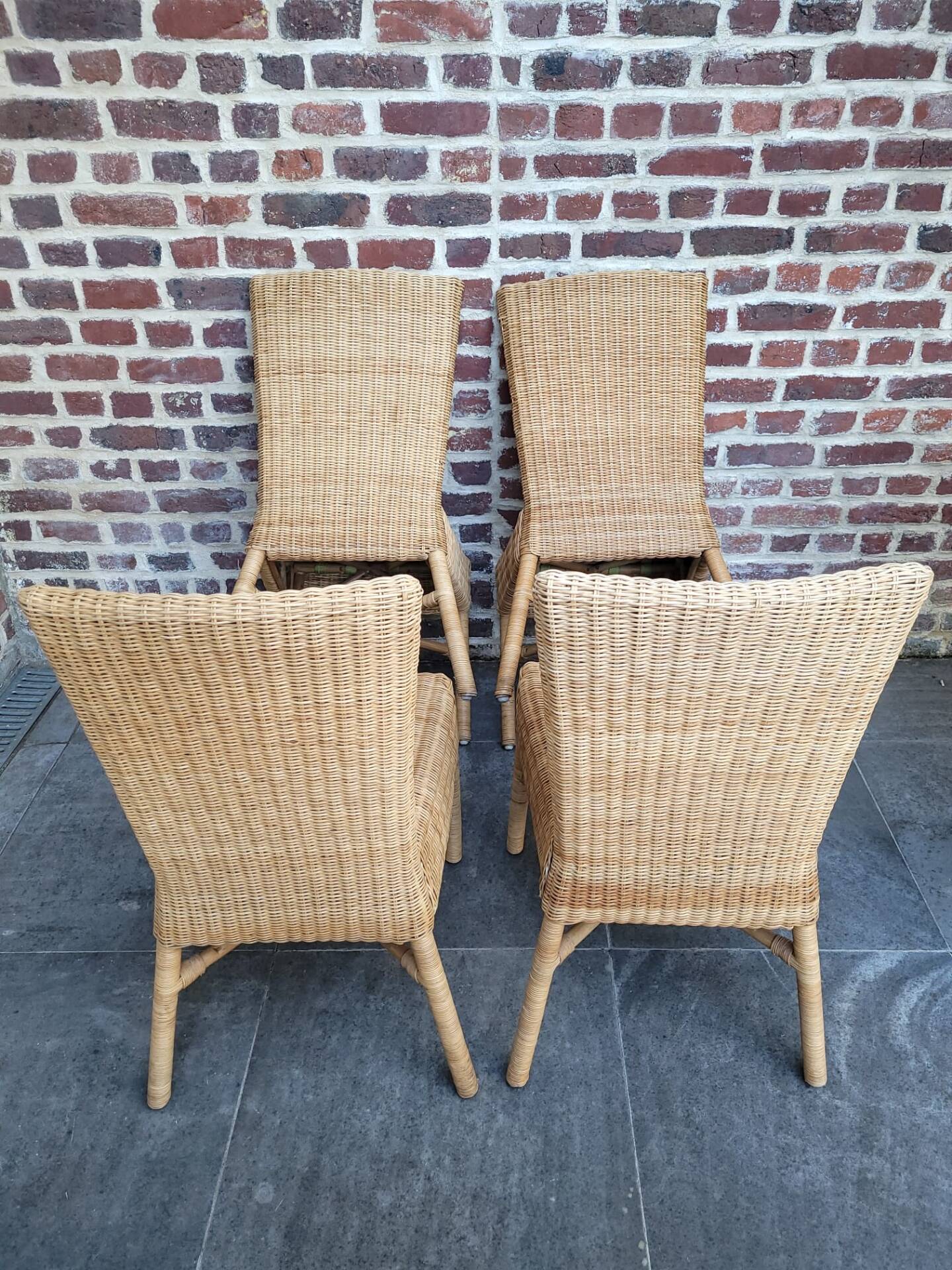 4 dining chairs in natural rattan and woven wicker