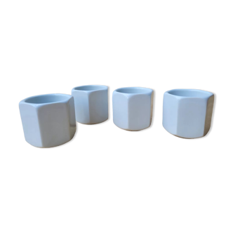 4 pots en porcelaine