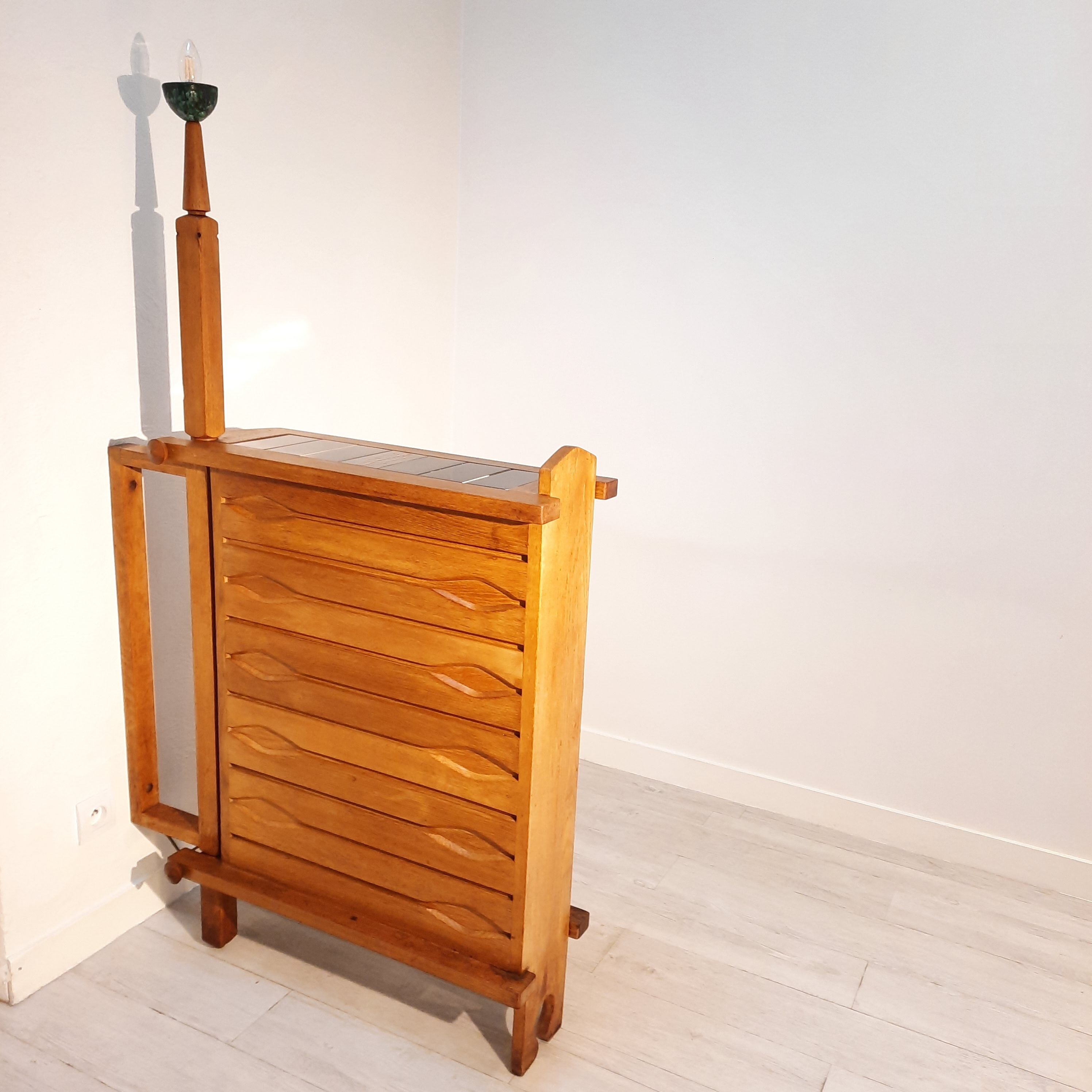 Swivel bar cabinet in oak Guillerme and Chambron for Notre Maison 1970