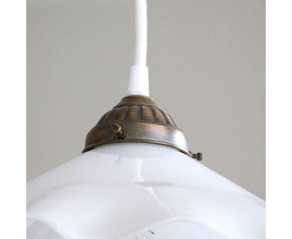 Lampe suspension opaline ondulante ancien abat jour verre blanc | Selency