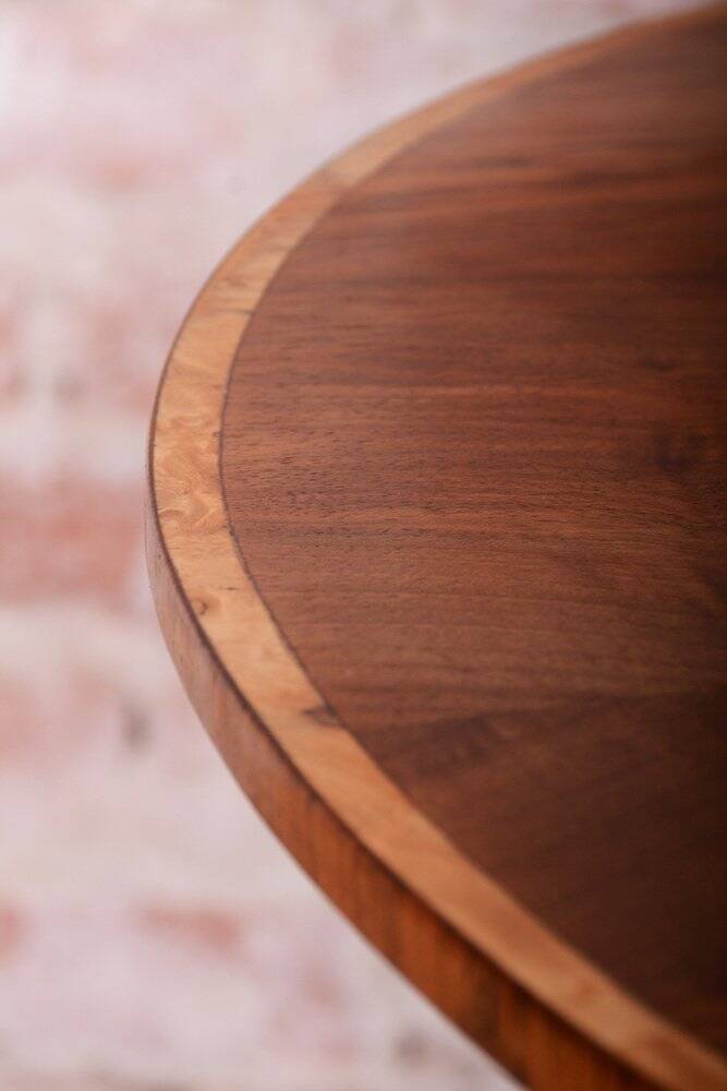 Biedermeier Coffee Table in Walnut, Austria, 1830s