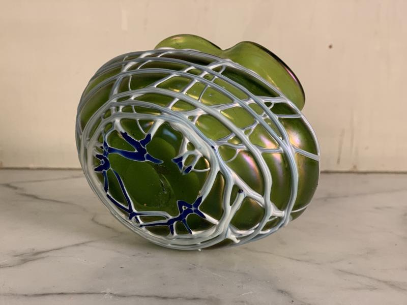 Vase in colored glass