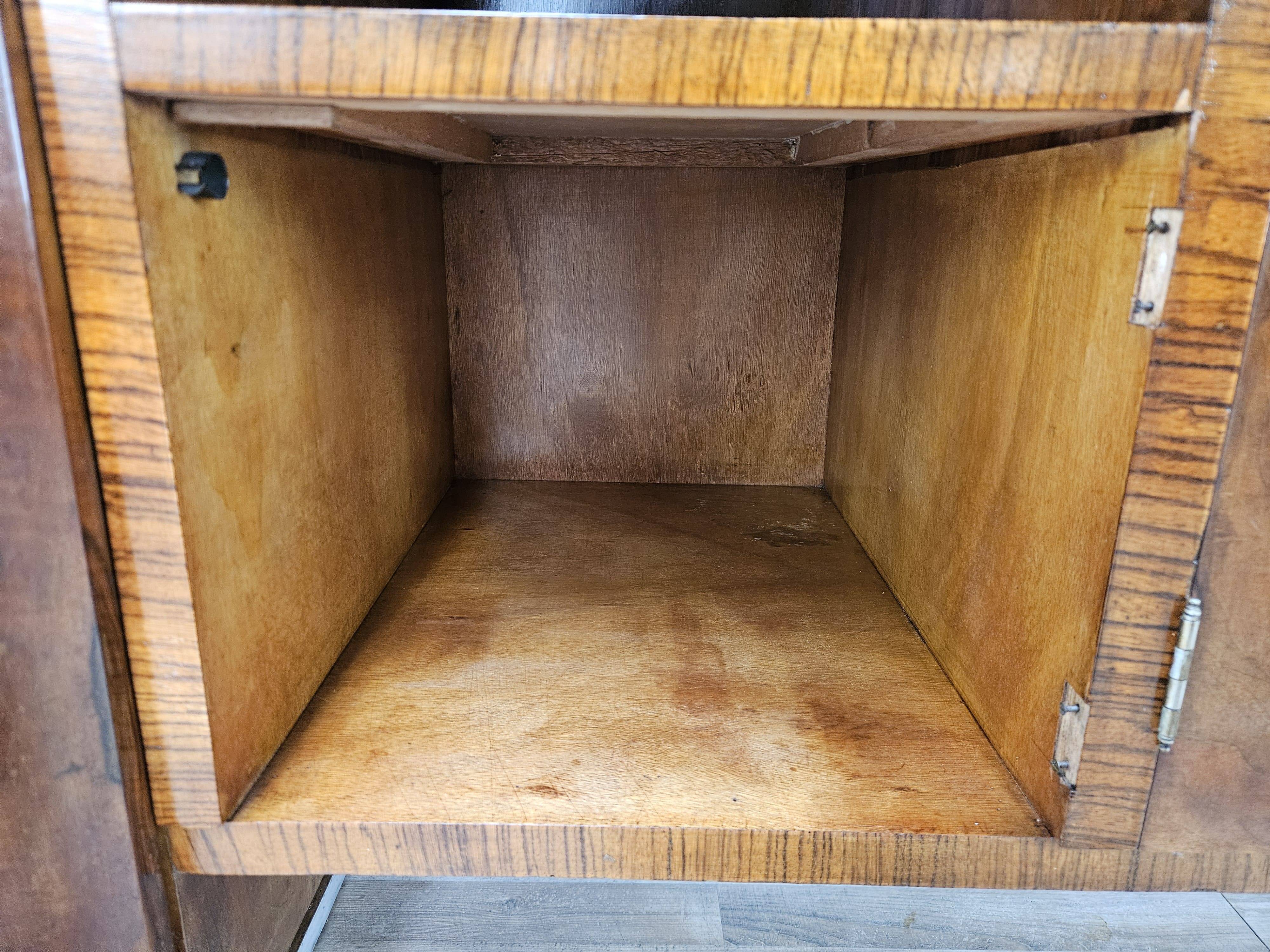 Art Deco sideboard in root walnut and fog with an aluminium base, 1940.
