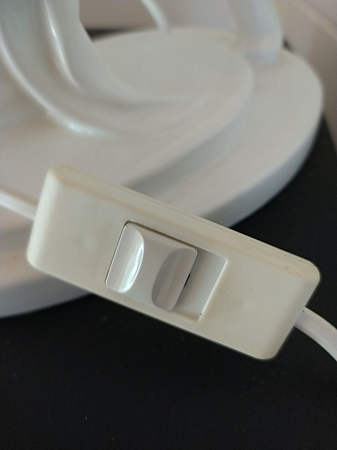 1970s lamp. Nude Art Deco style. 67cm.