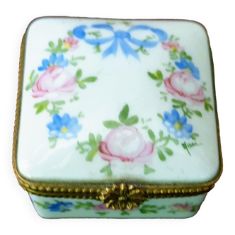 Boîte à bijoux en porcelaine de Limoges