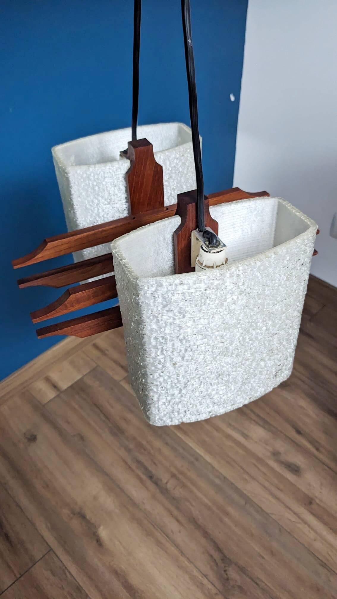 Suspension scandinave en teck années 60