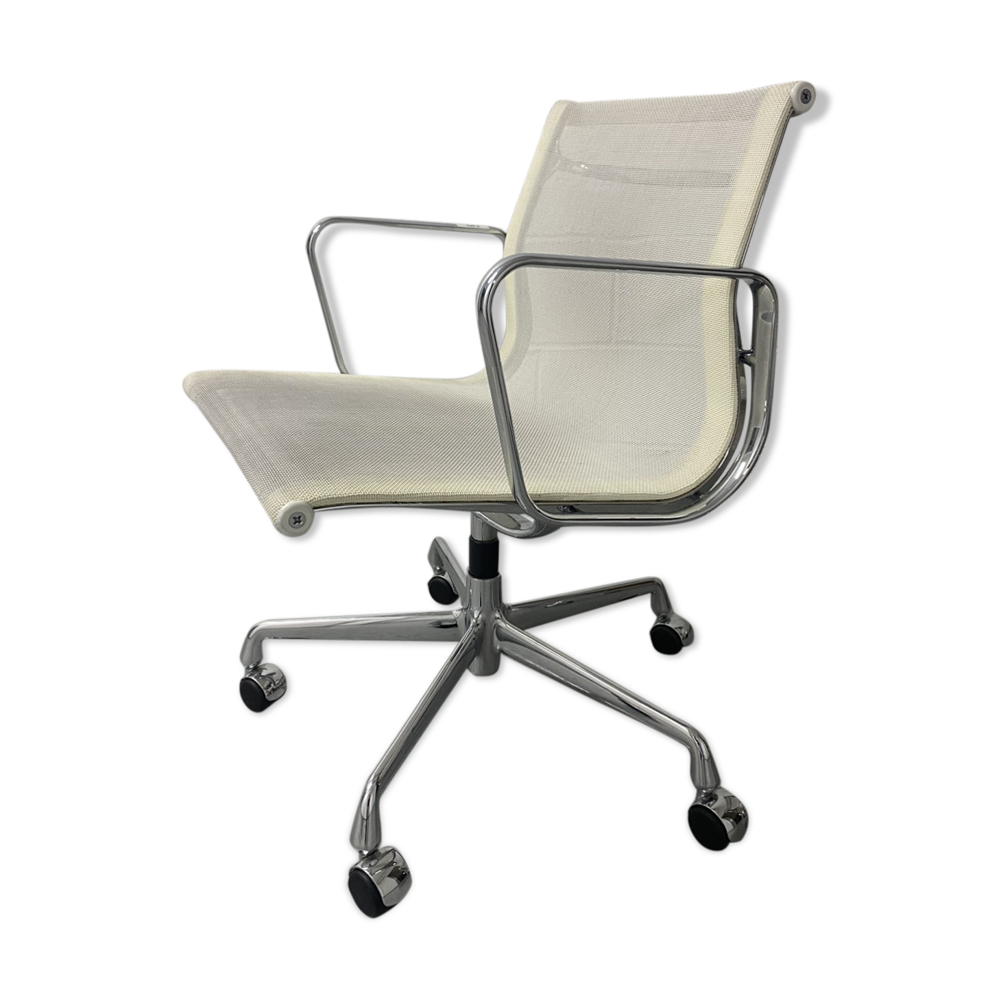 Eames EA armchair on base 5 branches and castors editions Vitra