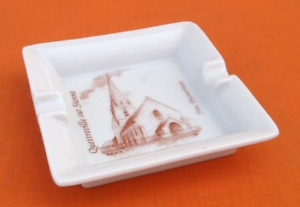 Hand ashtray White porcelain Artist Yves Ducourtioux