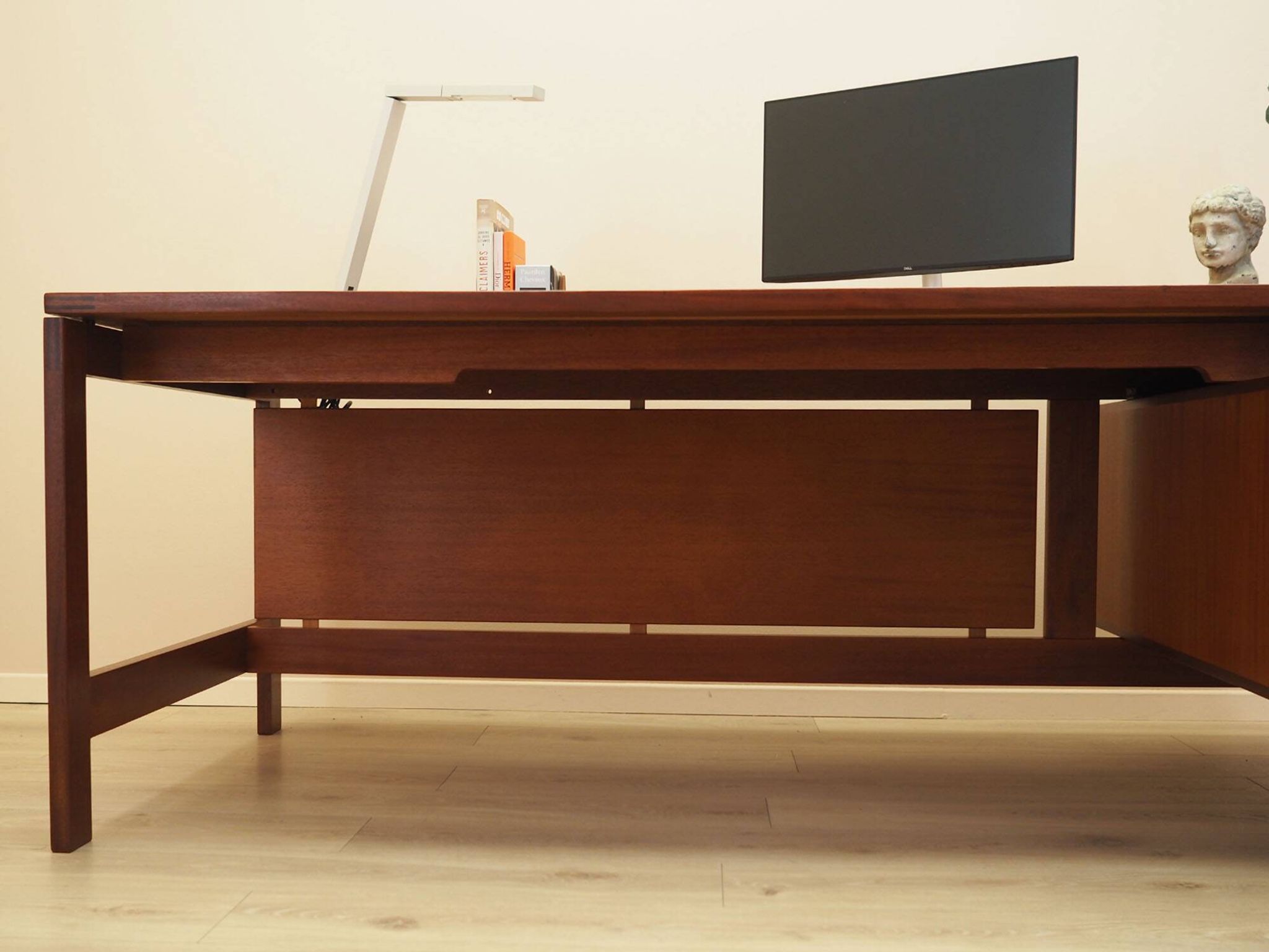 Teak desk by Jensen & Valeur for Munch, Denmark, 1960s.