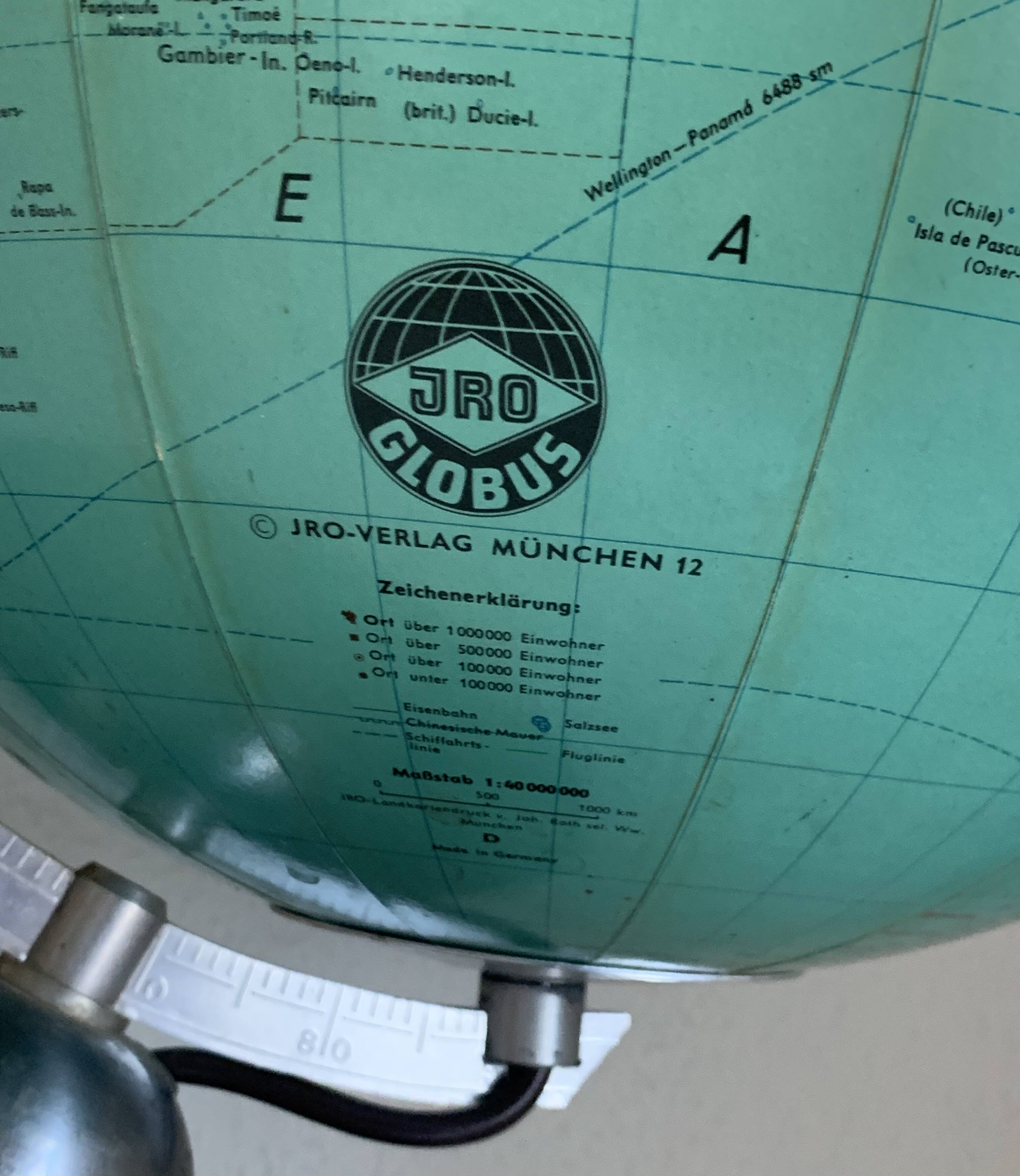 Vintage 1960s JRO Verlag globe, wood and PVC world map - 43 cm