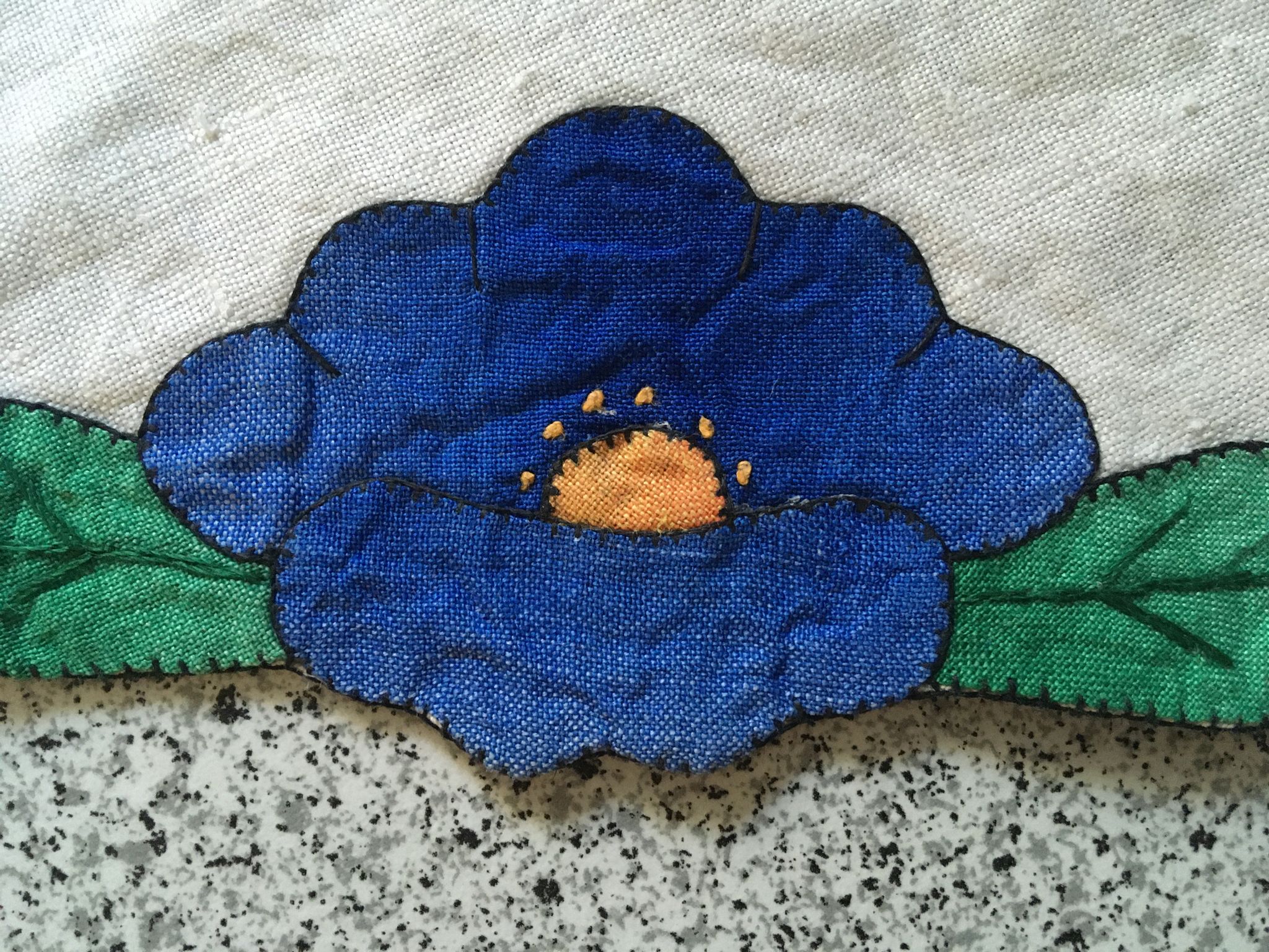 Vintage oval placemat 35x49