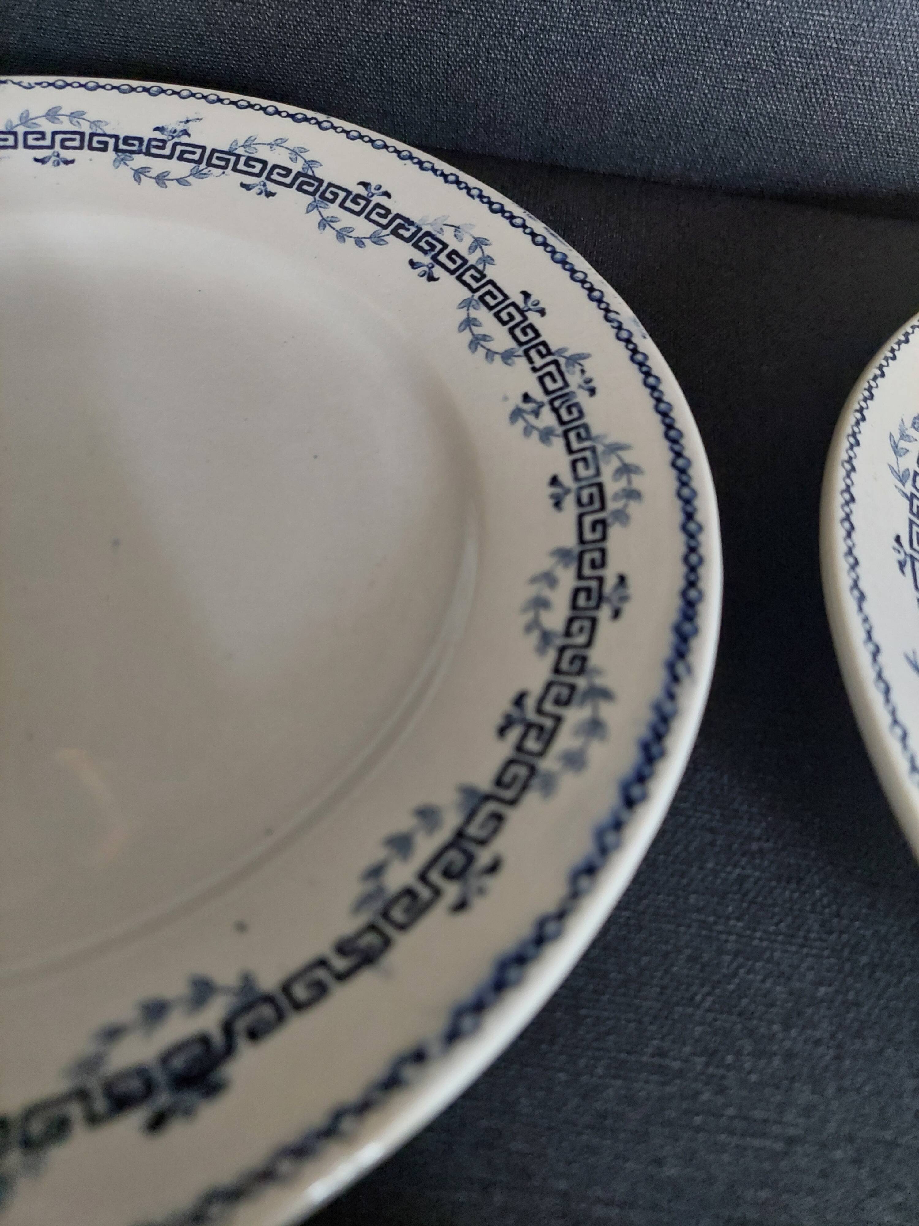 Pair of Gien iron earthenware dessert plates with Austerlitz decor