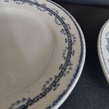 Pair of Gien iron earthenware dessert plates with Austerlitz decor