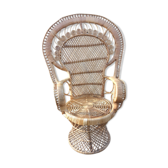 Emmanuelle chair