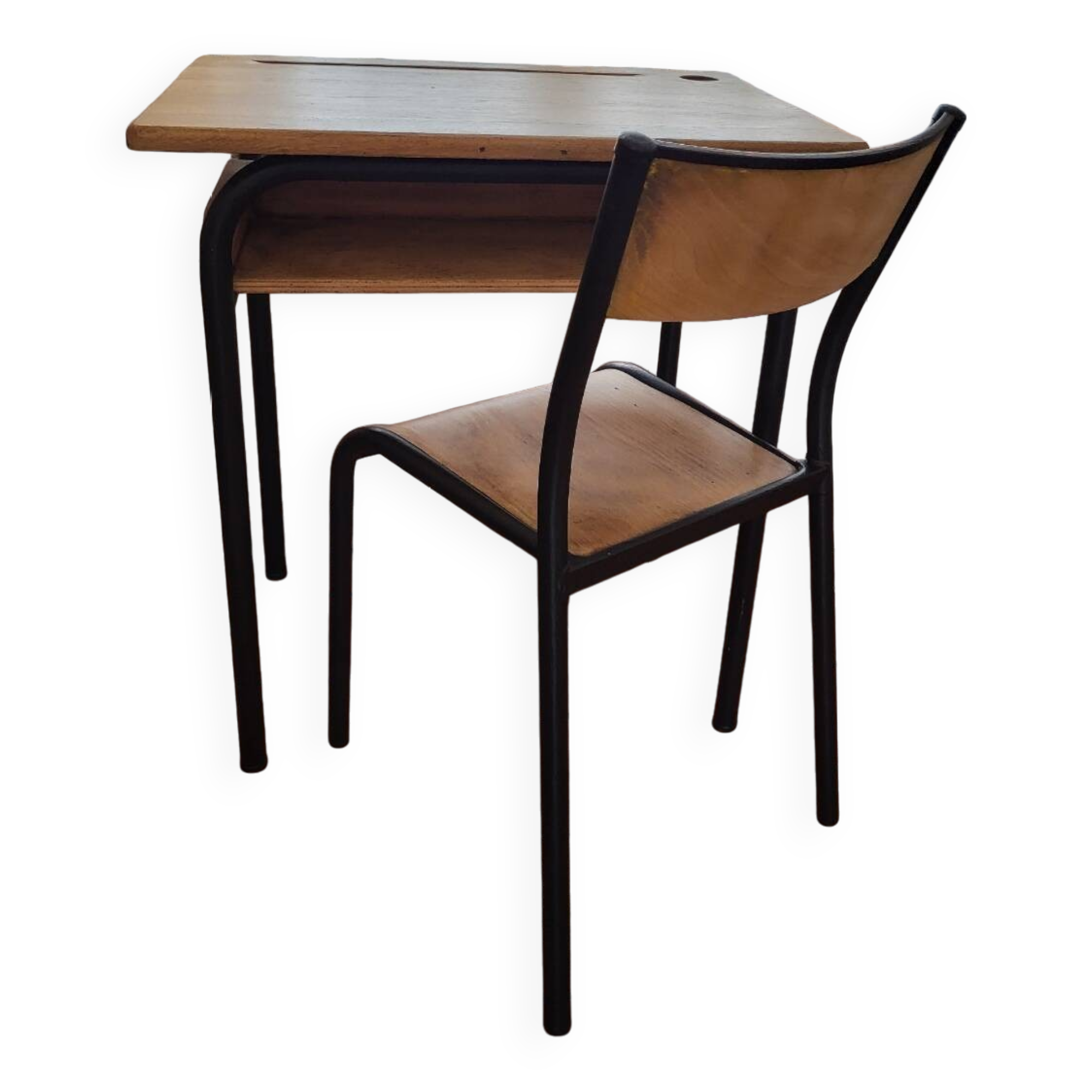 Desk + chair