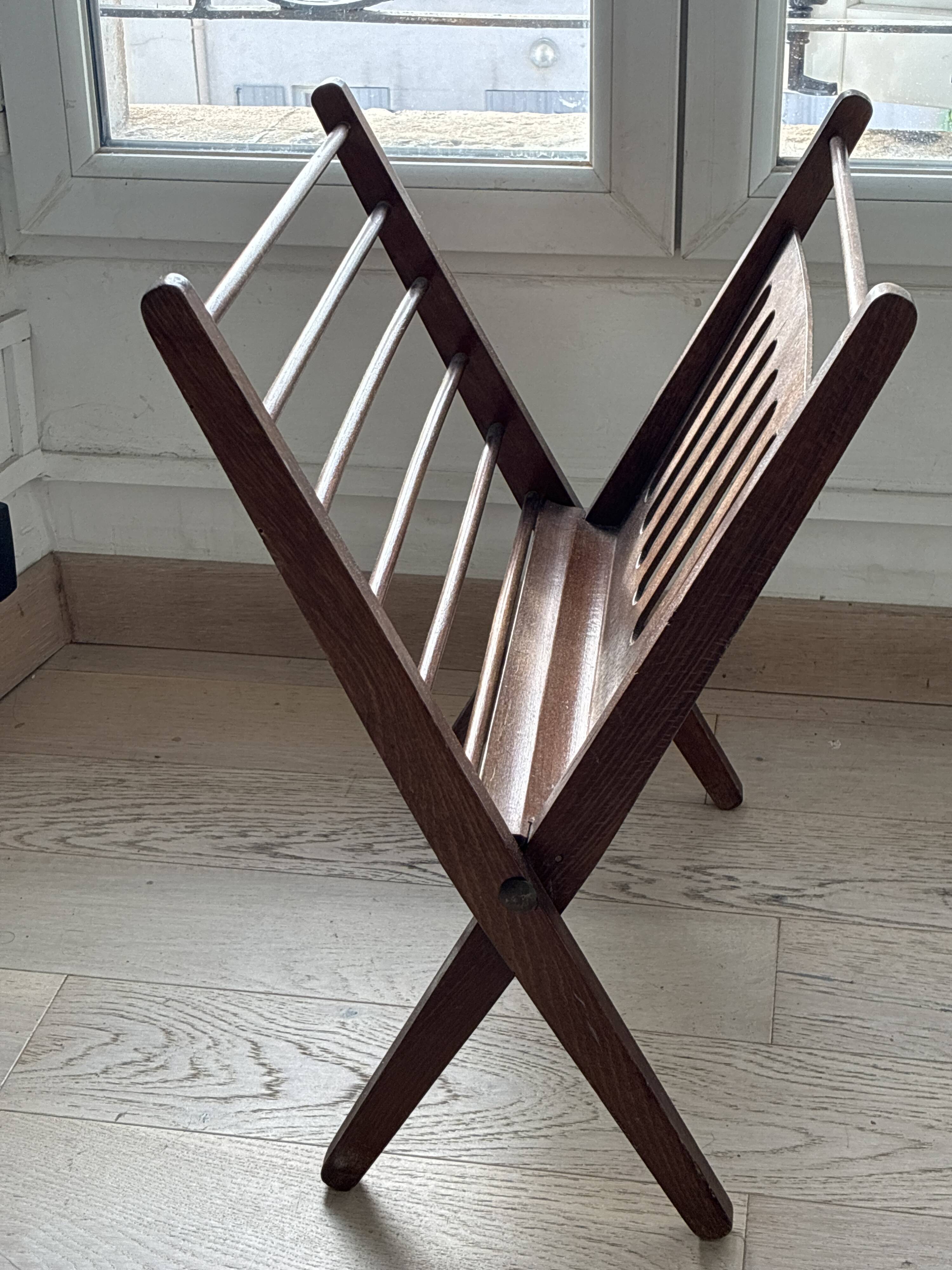 Braakman magazine rack