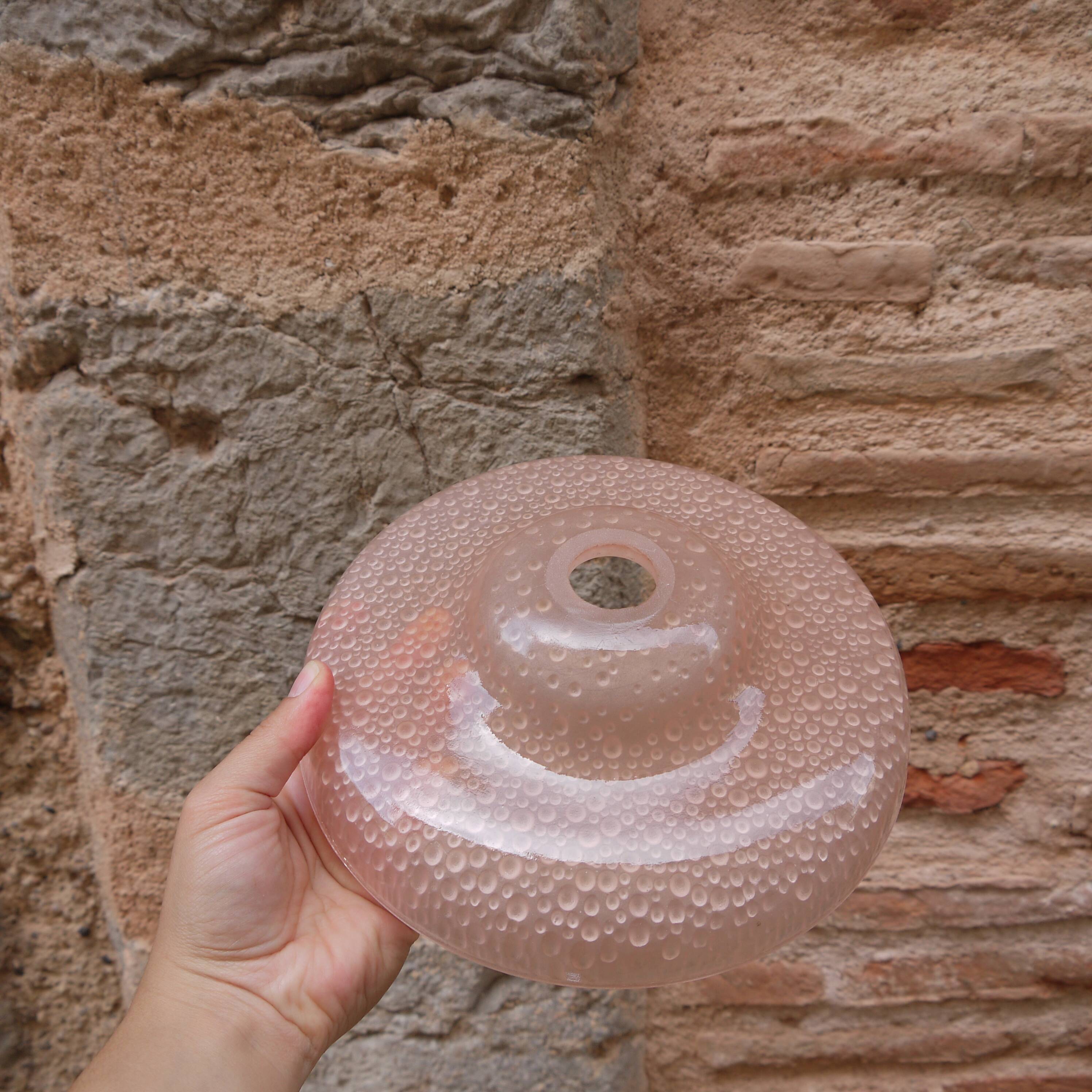 Lampshade in bulled pink glass
