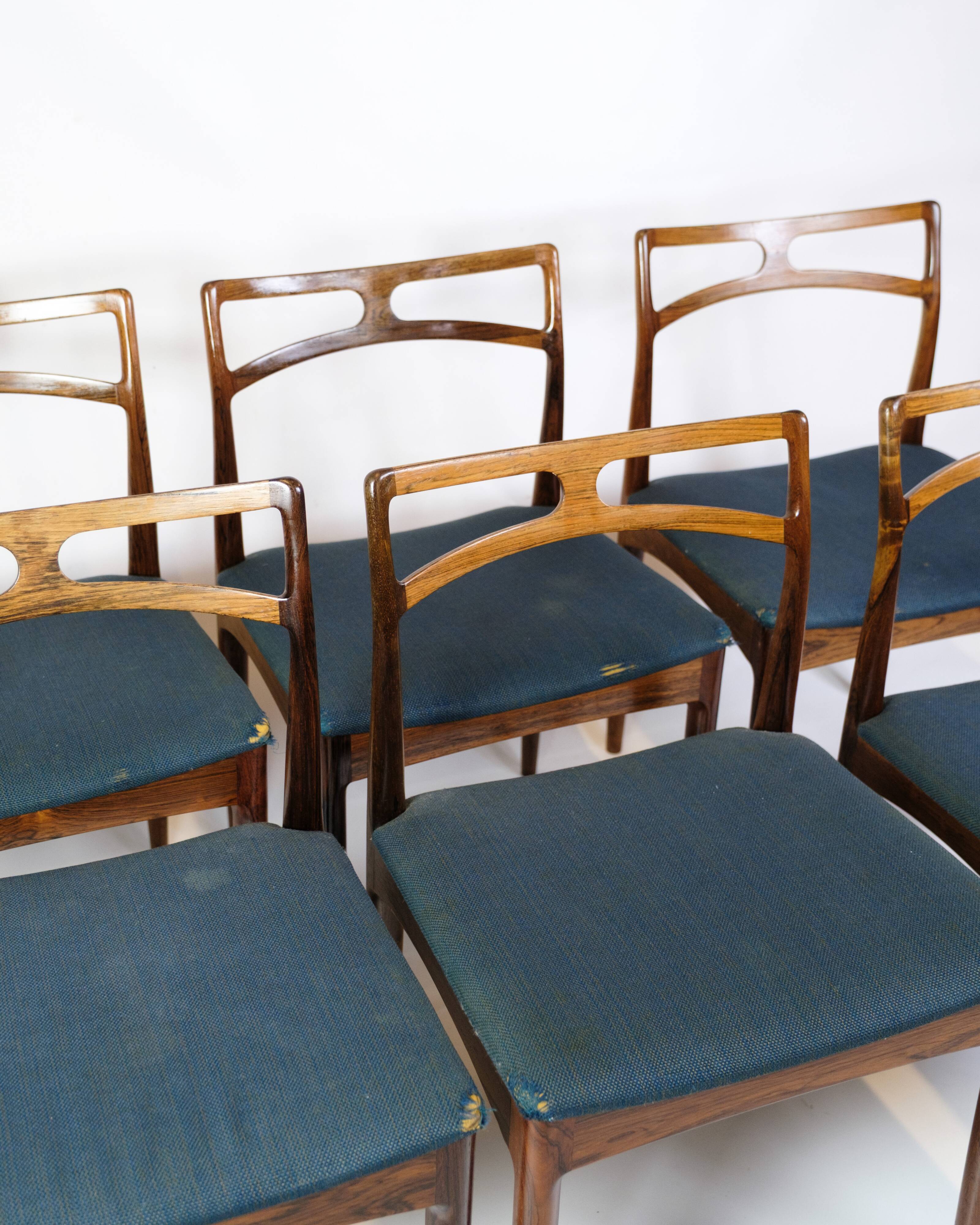 Set Of Six Dining Chairs Model 94 Made In Rosewood By Johannes Andersen