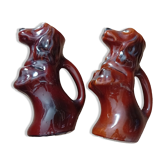 Lot de 2 pichets en barbotine forme chien