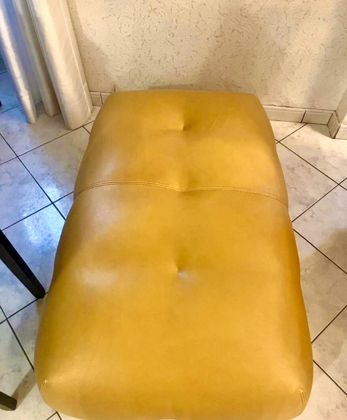 Ottoman or modular element Blogger Rochebois
