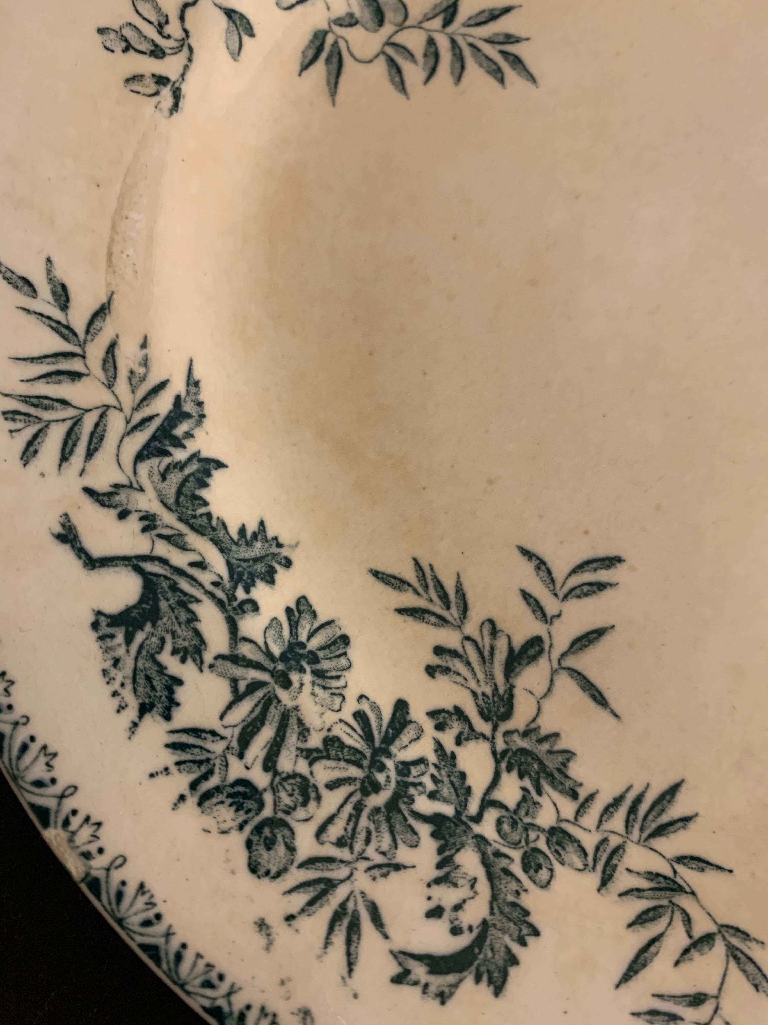 6 old blue flat plates La Samaritane Terre de Fer