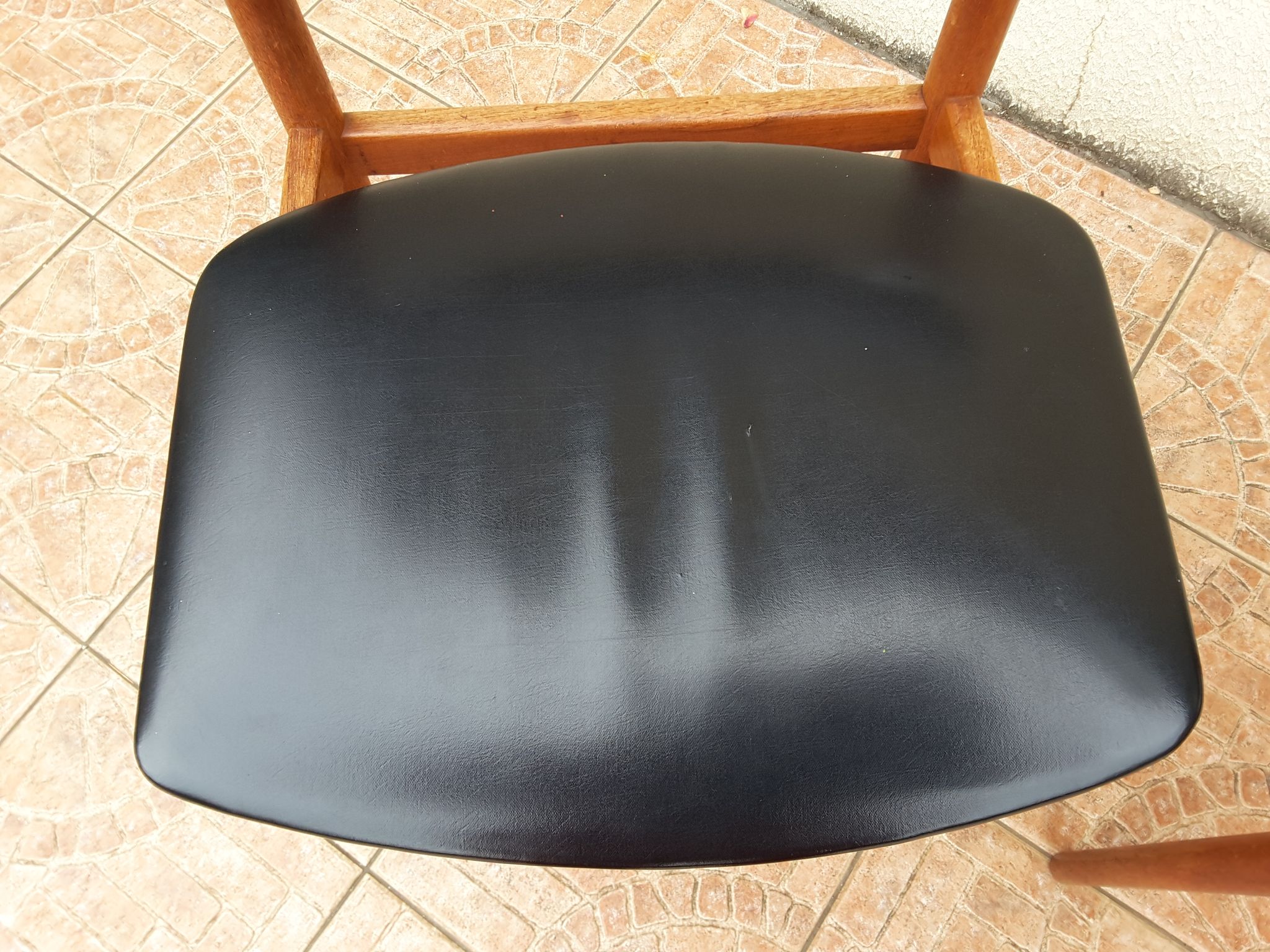 Set of 4 Scandinavian chairs by S. Chrobat for Sax