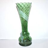 Vase ancien en verre de Clichy jaspé vert moucheté blanc