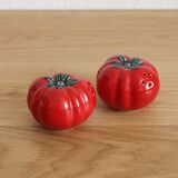 Salt and pepper tomato in vintage slurry