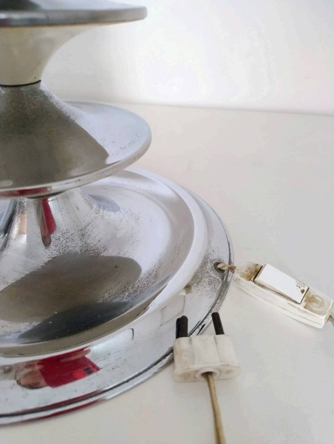 Lampe space age chromée