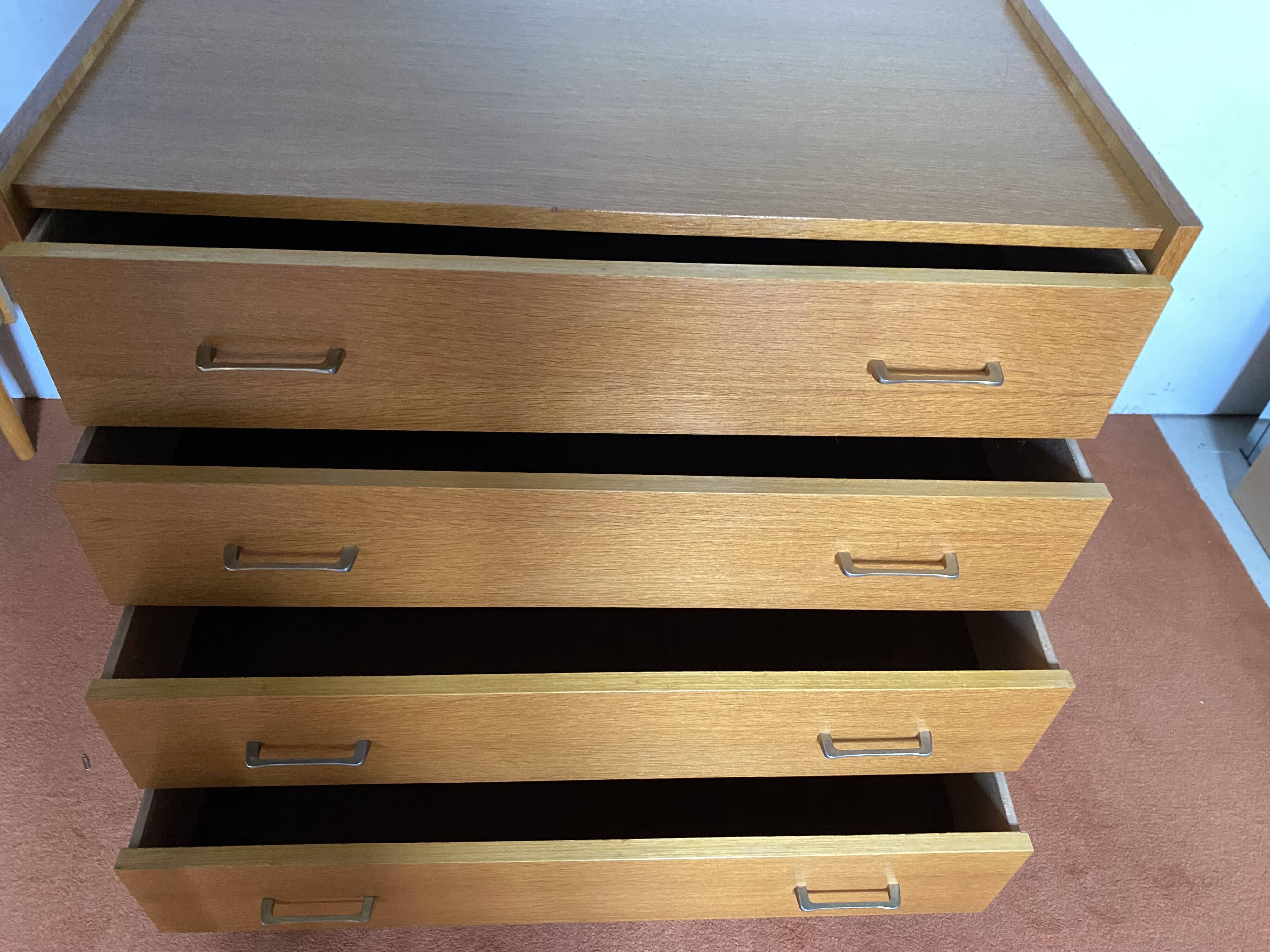 Vintage light oak chest of drawers