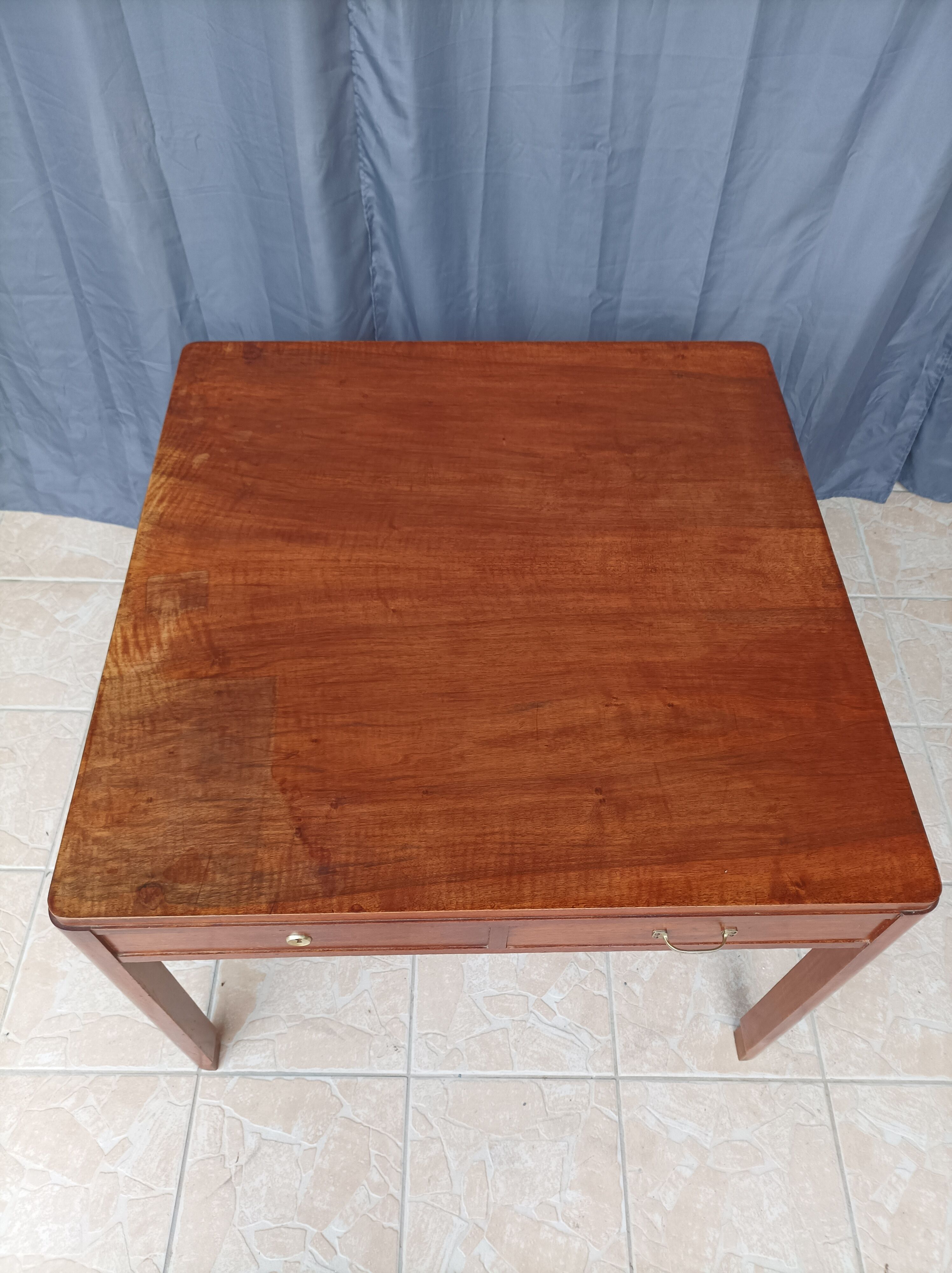 Vintage walnut table with 2 drawers