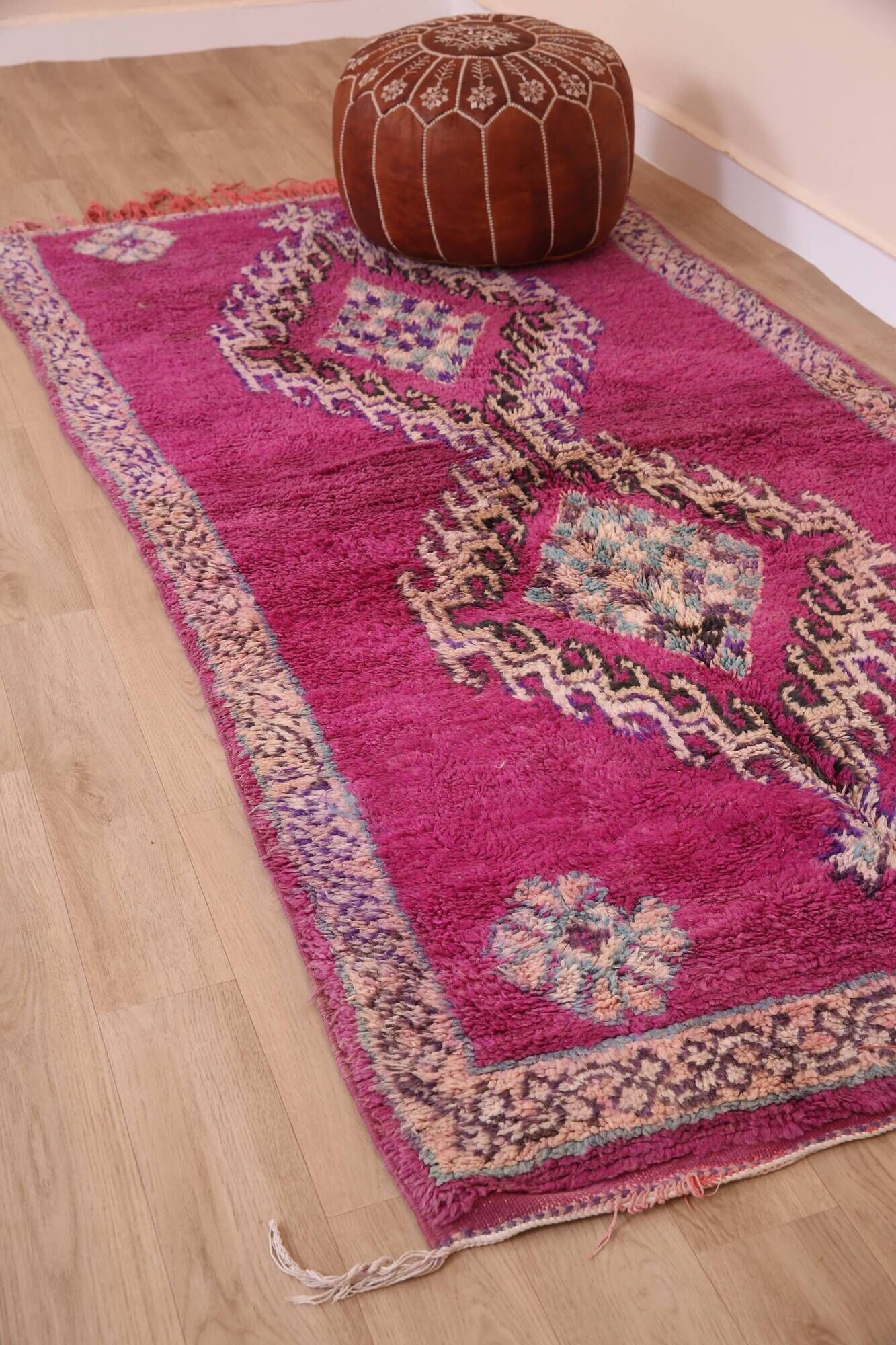 Purple vintage Moroccan Rug 116 x 234 cm, Berber Wool Rug Handmade, Old Rug
