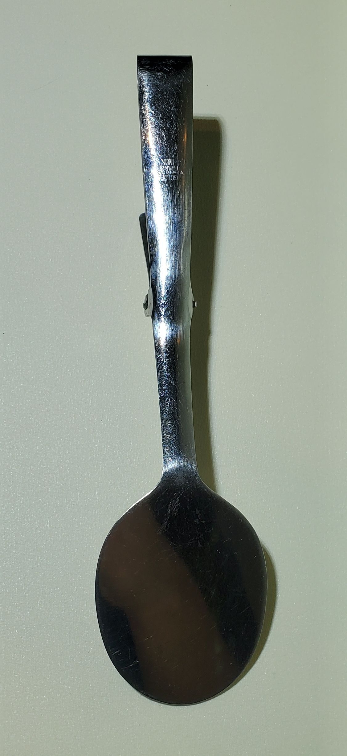 Pelican service clamp