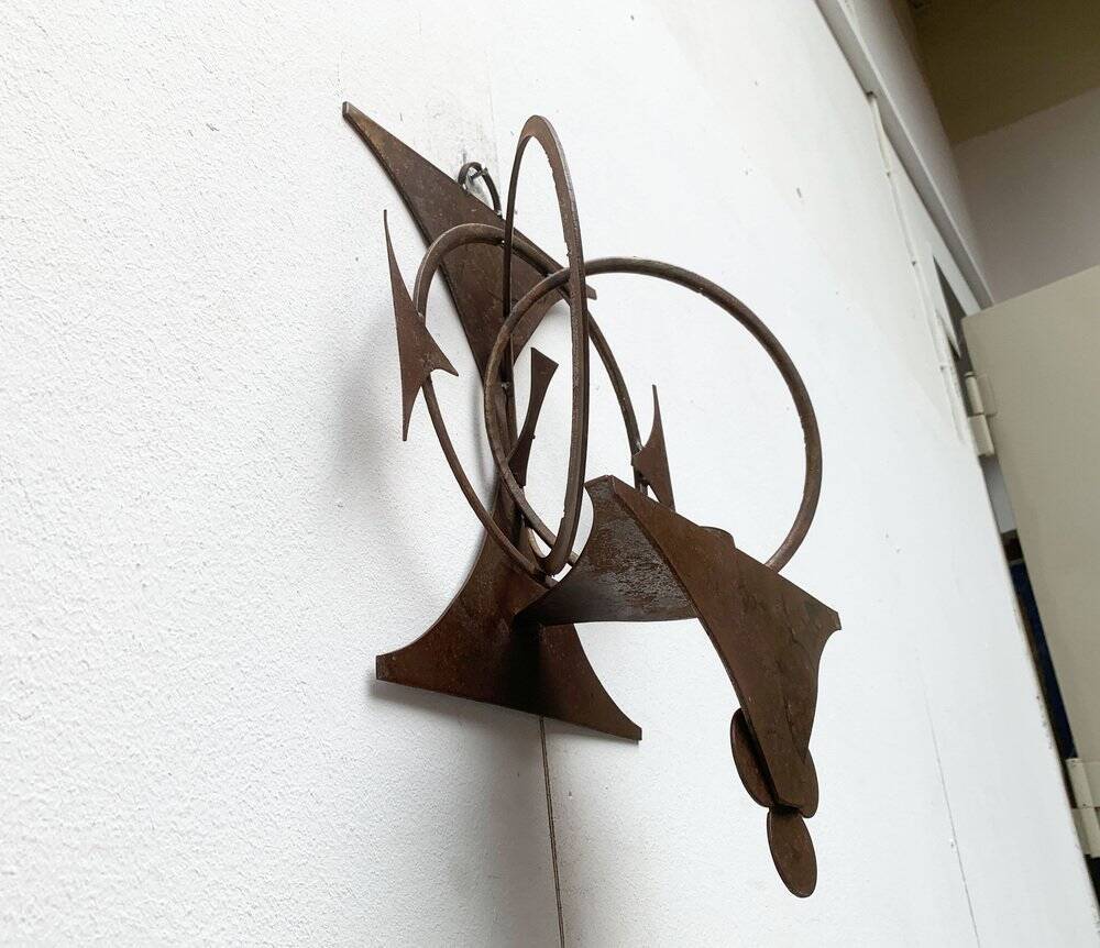 Danish mid-century brutalist metal wall sculpture and candle holder by Henrik Horst, 1960s.