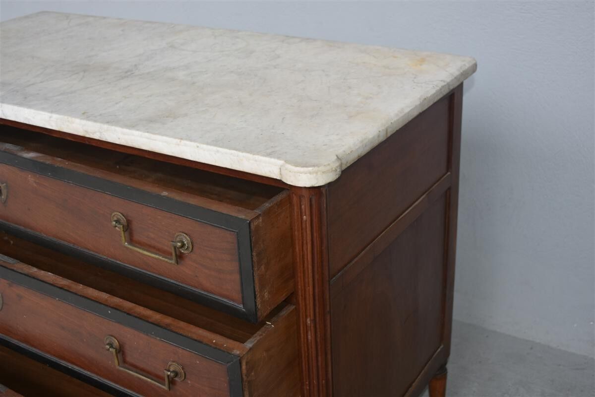 Convenient time Louis XVI