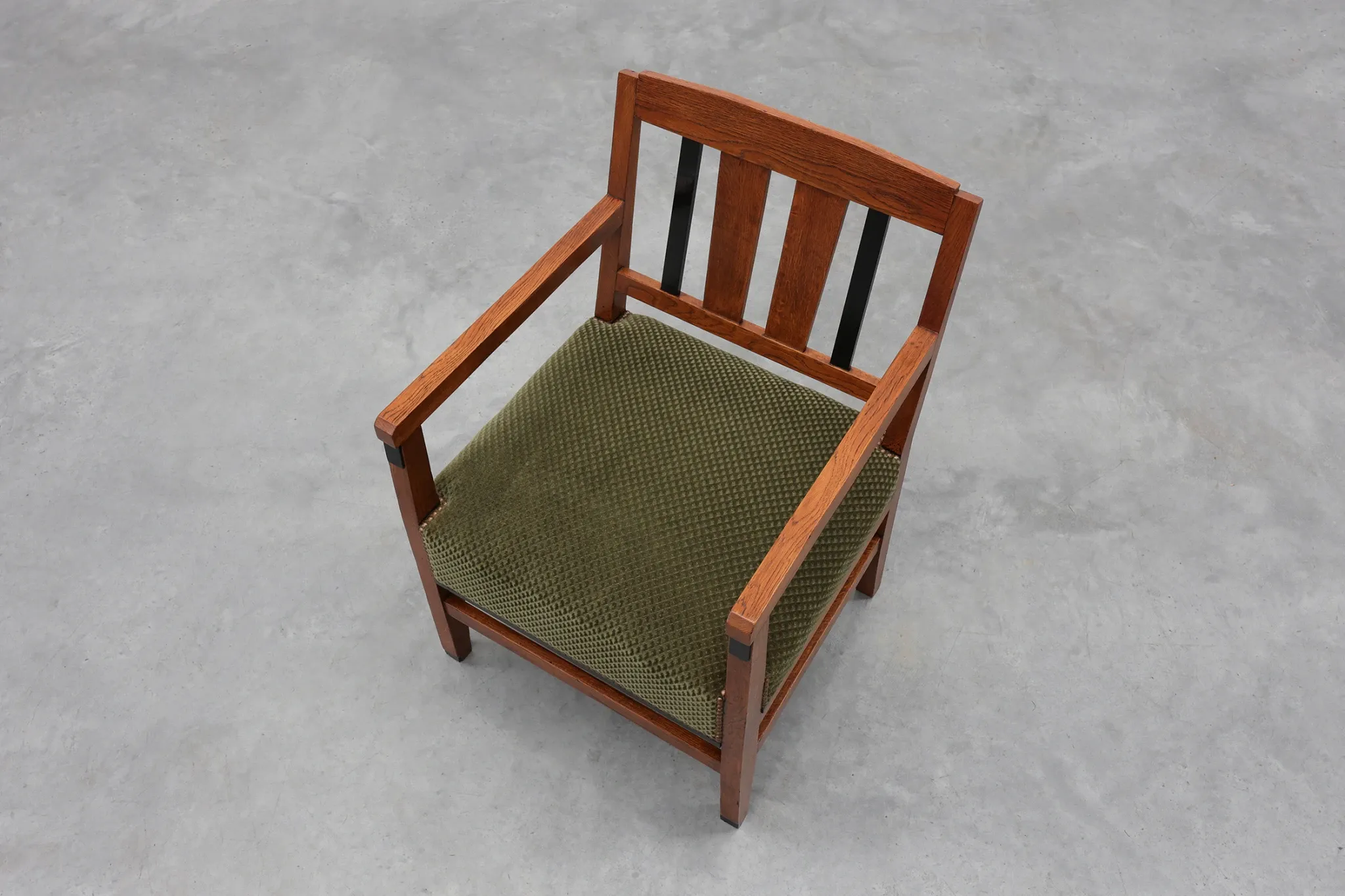 Amsterdamse School Oak Armchair with Green Velvet Seat, Netherlands, 1920s
