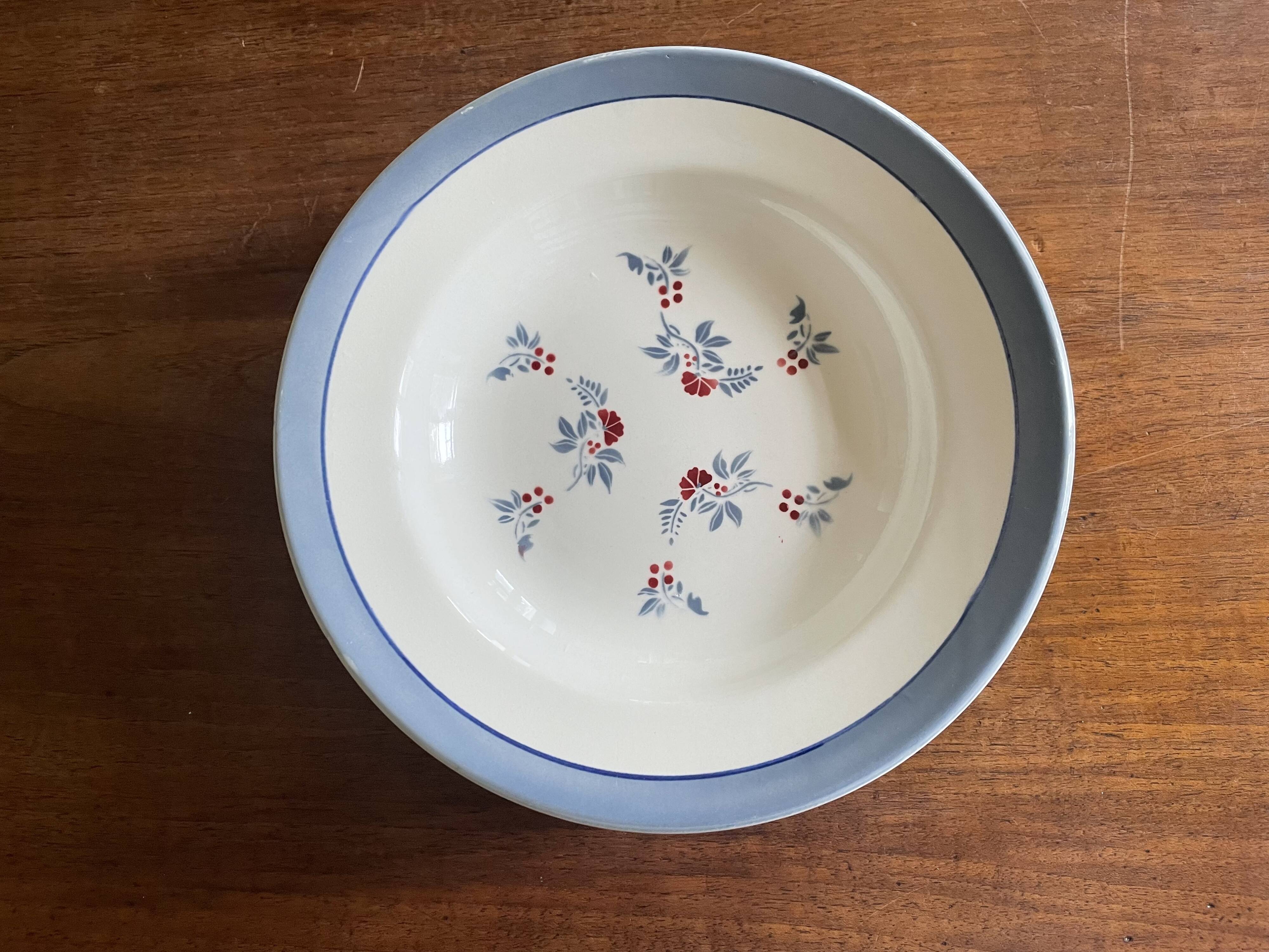 Hollow plates Fenal Frères model Marly