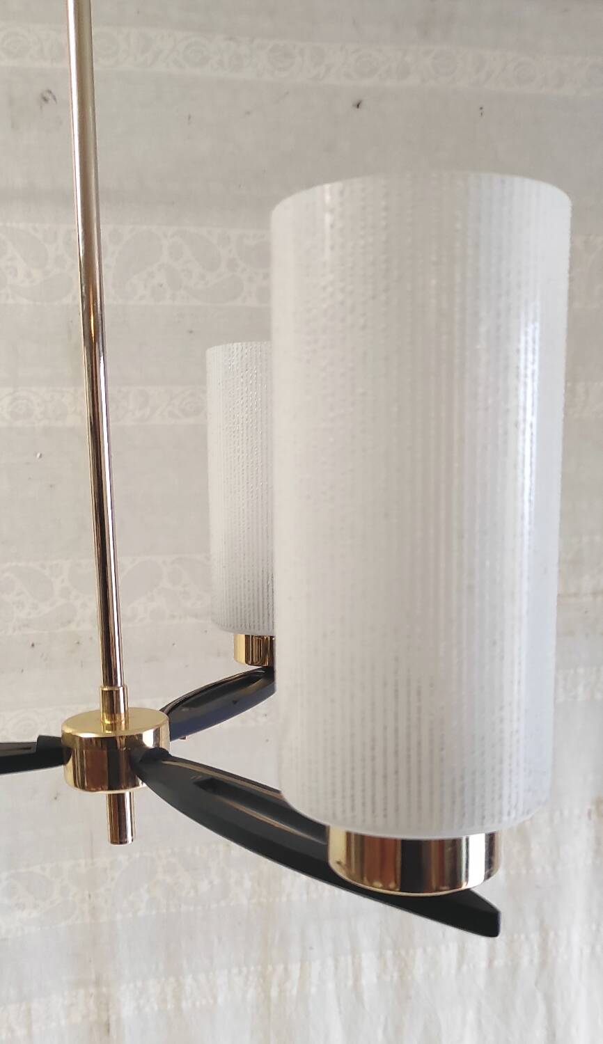 Modernist chandelier with 3 lights in metal, brass, and opaline globe - 1950s