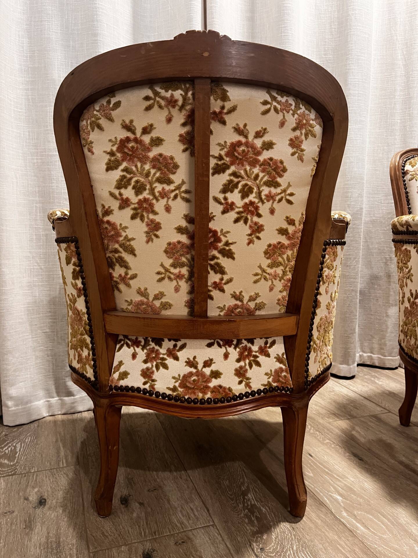 Pair of shepherdesses