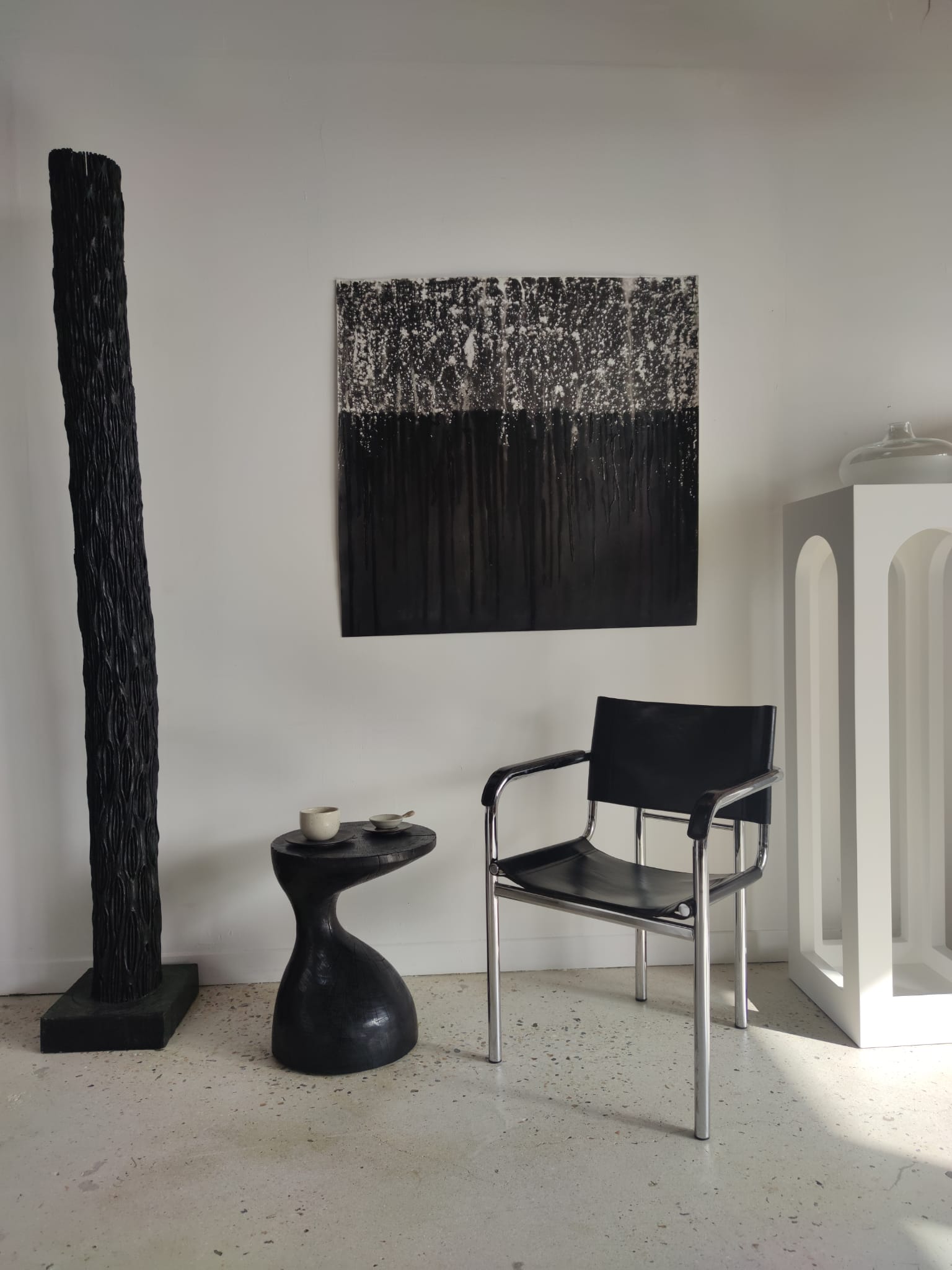 Sofa end in solid wood monoxyl organic shape black color