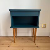 Bedside table