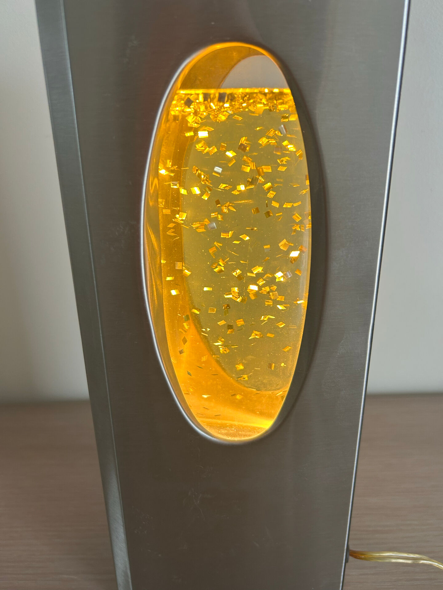 Vintage Space Age glitter lamp brushed aluminium year